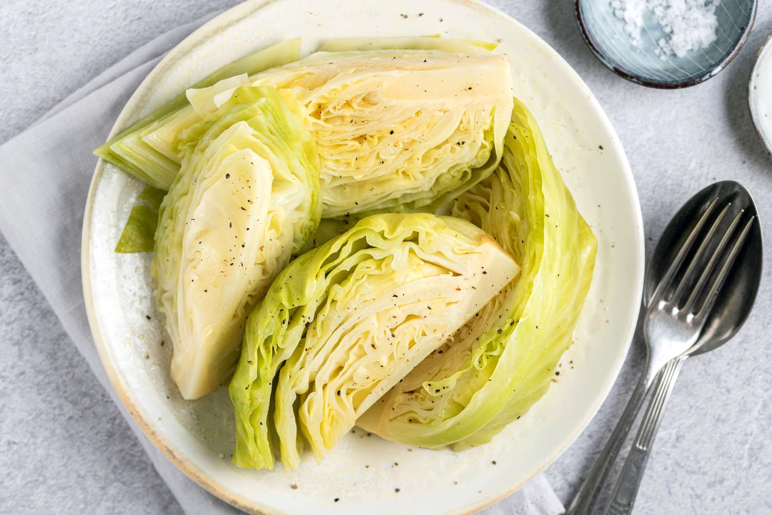 Quick and Simple Boiled Cabbage Recipe